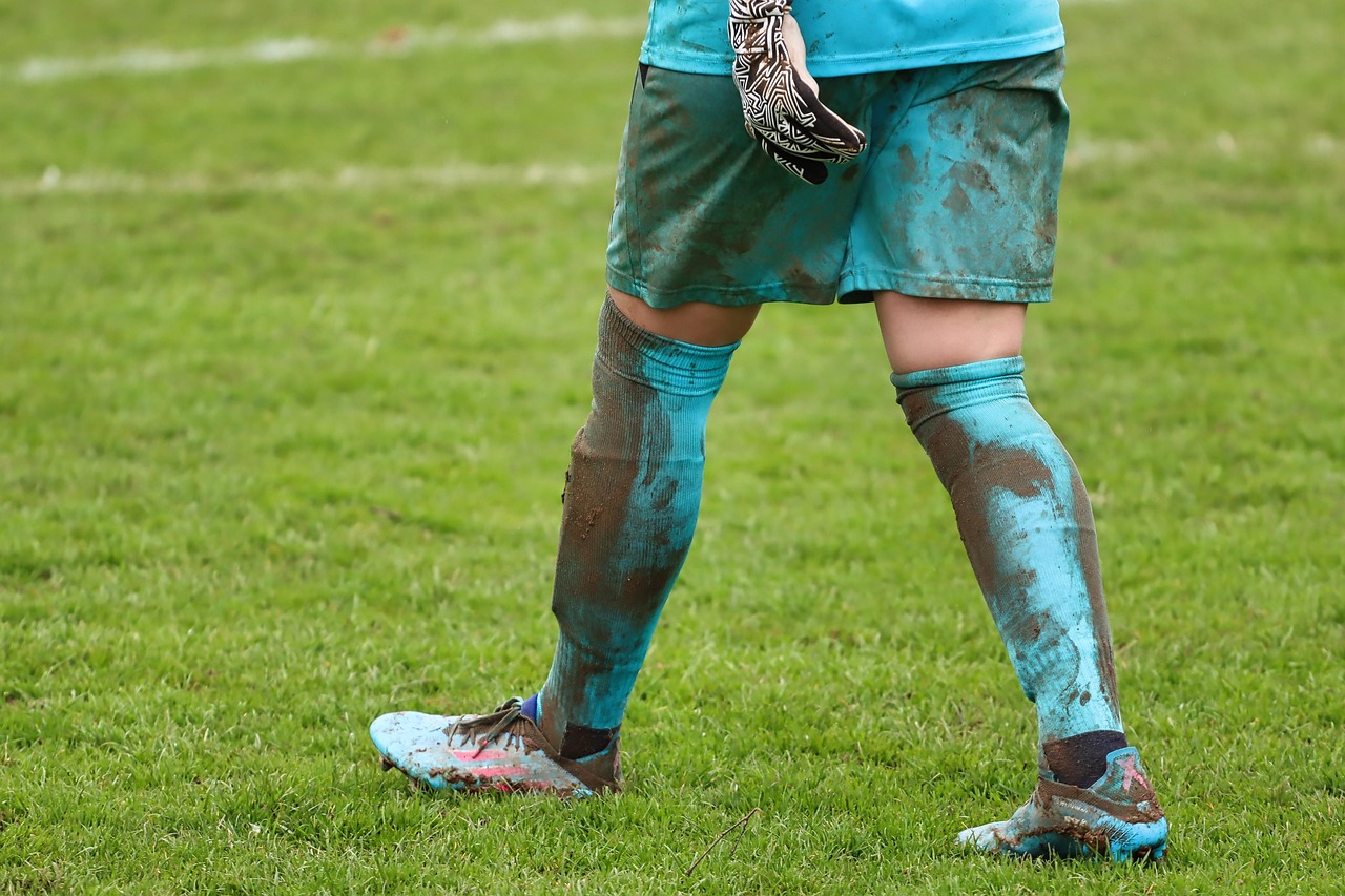 小学生がサッカーで疲労骨折を防ぐための対策は？