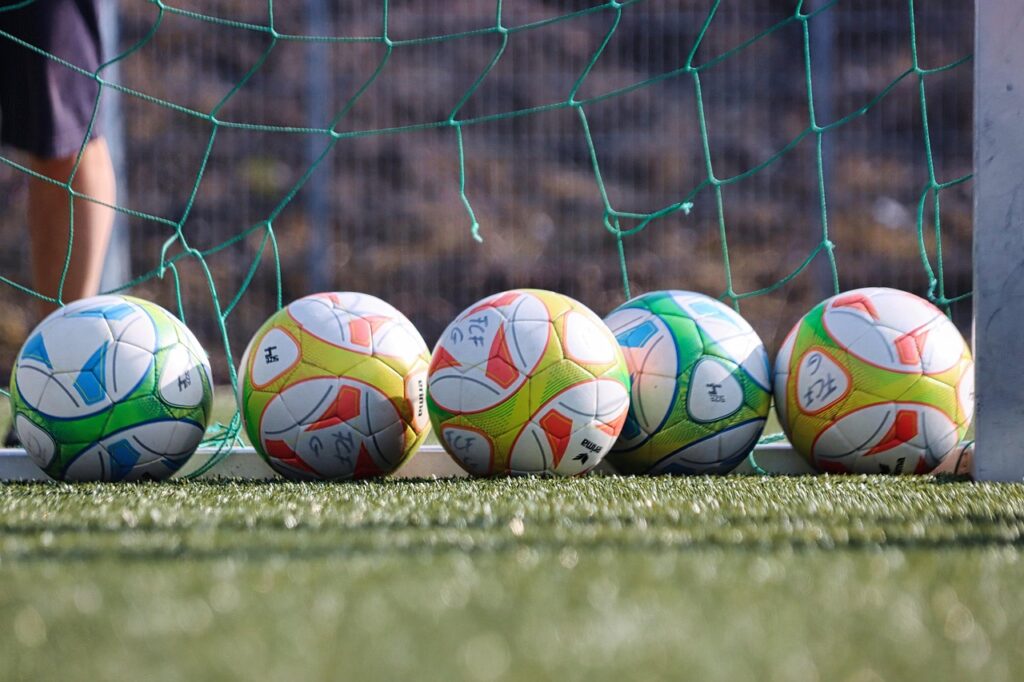 サッカーの年齢別トレーニングに最適なメニューは？