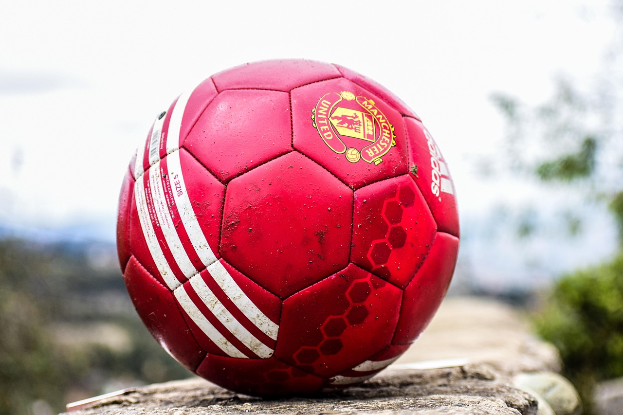 サッカーボールのサイズは年齢によってどう変わるの？